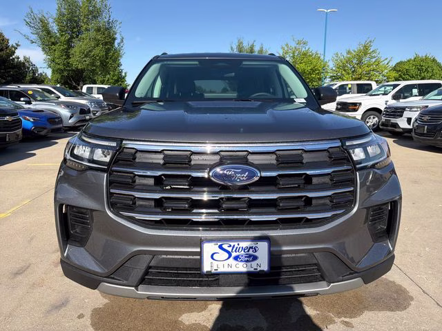2026 Carbonized Gray Metallic Ford Explorer Active 4X4 SUV