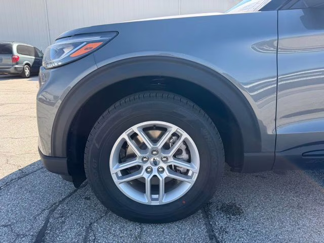 2026 Carbonized Gray Metallic Ford Explorer Active 4X4 SUV