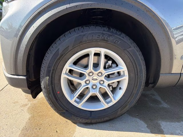 2026 Carbonized Gray Metallic Ford Explorer Active 4X4 SUV