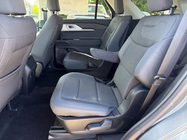 2026 Carbonized Gray Metallic Ford Explorer Active 4X4 SUV