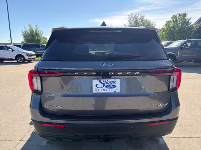 2026 Carbonized Gray Metallic Ford Explorer Active 4X4 SUV