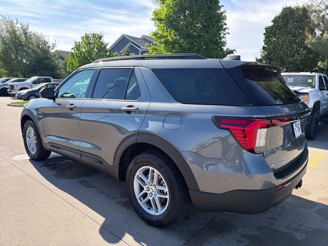 2026 Carbonized Gray Metallic Ford Explorer Active 4X4 SUV
