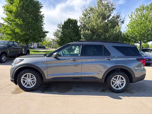 2026 Carbonized Gray Metallic Ford Explorer Active 4X4 SUV