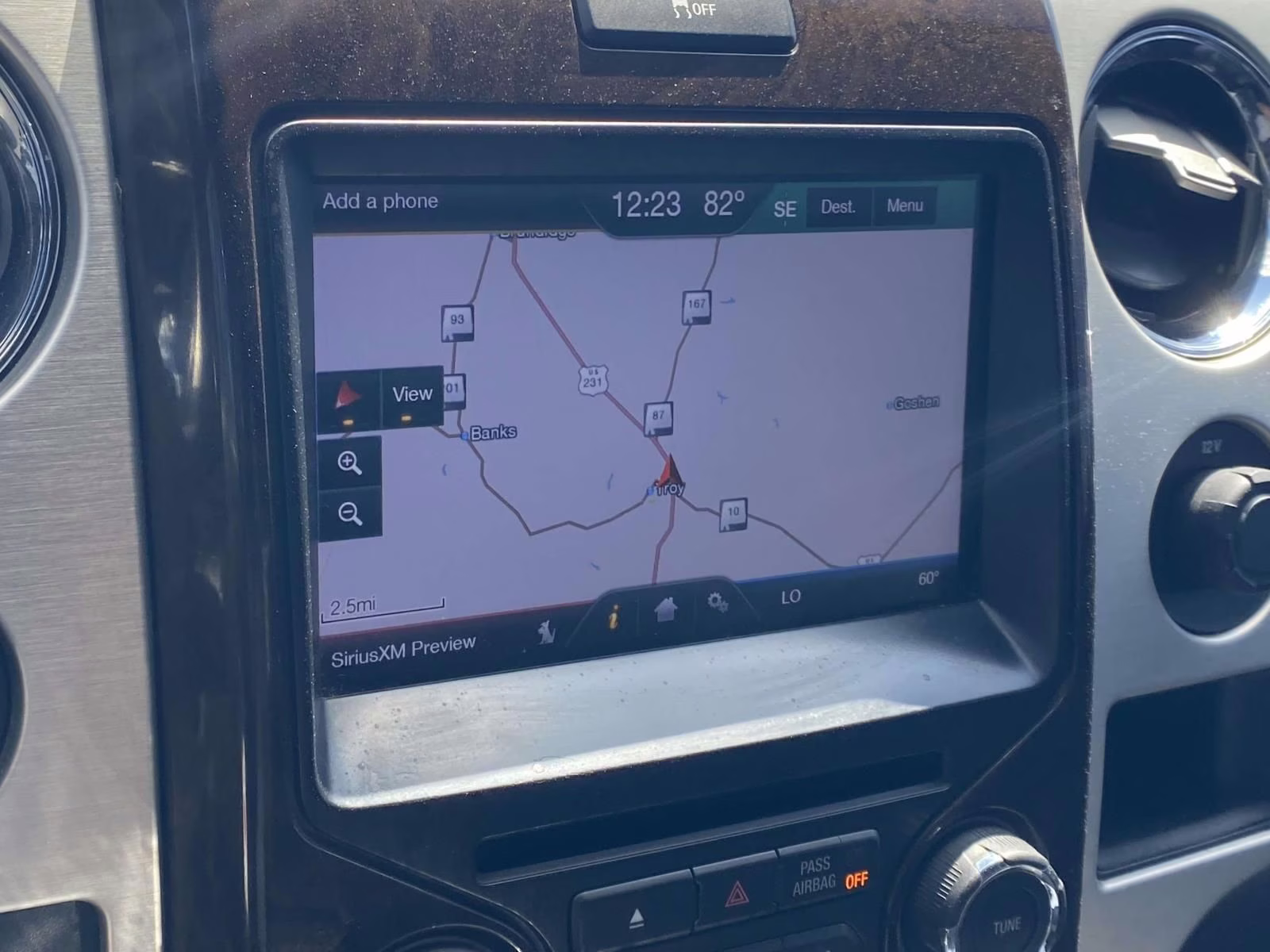 2013 White Platinum Clearcoat Metallic Ford F-150 Platinum 4X4 Truck