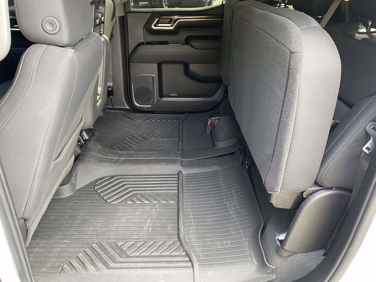 2024 Summit White GMC Sierra 1500 Elevation 4X4 Truck