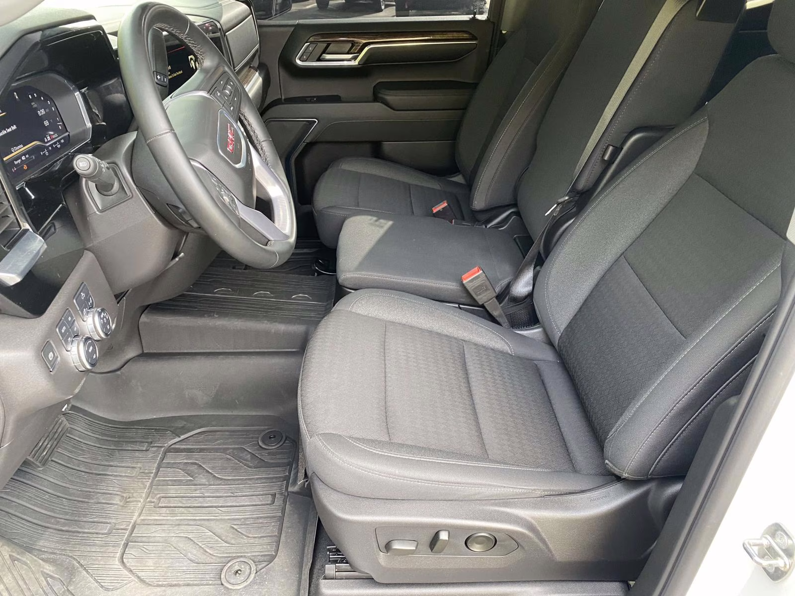 2024 Summit White GMC Sierra 1500 Elevation 4X4 Truck