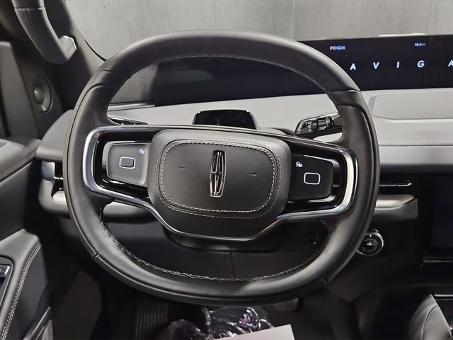 2026 Infinite Black Metallic Clearcoat Lincoln Navigator L Reserve 4X4 SUV