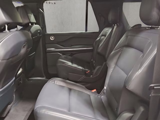 2026 Infinite Black Metallic Clearcoat Lincoln Navigator L Reserve 4X4 SUV