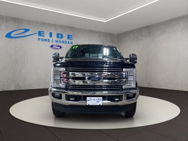 2017 Shadow Black Ford Super Duty F-250 SRW Lariat 4X4 Truck