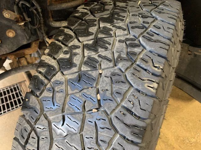 2017 Shadow Black Ford Super Duty F-250 SRW Lariat 4X4 Truck