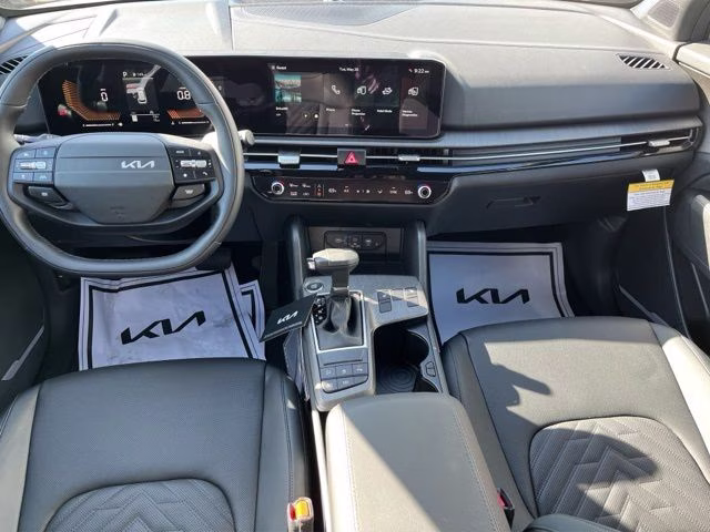 2026 Wolf Gray Kia Sportage X-Line AWD SUV