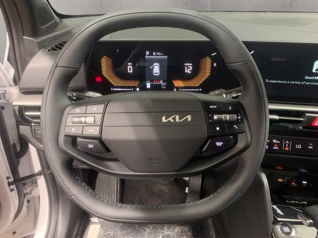 2026 Glacial White Pearl Kia Sportage X-Line AWD SUV