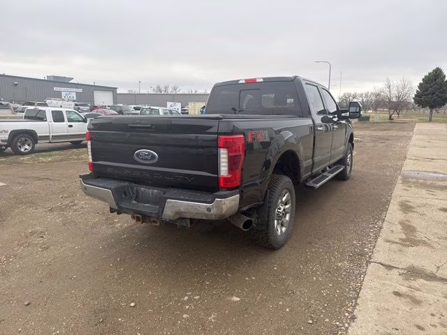 2017 Shadow Black Ford Super Duty F-250 SRW Lariat 4X4 Truck