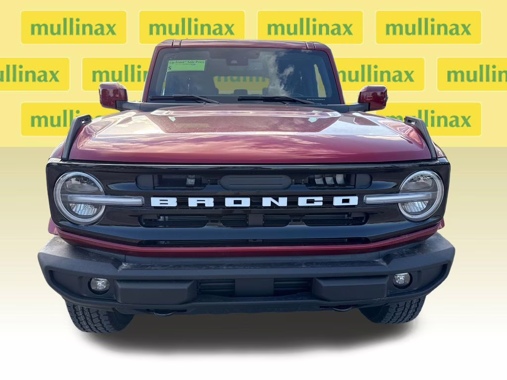 2026 Ruby Red Metallic Tinted Clearcoat Ford Bronco Outer Banks 4X4 SUV