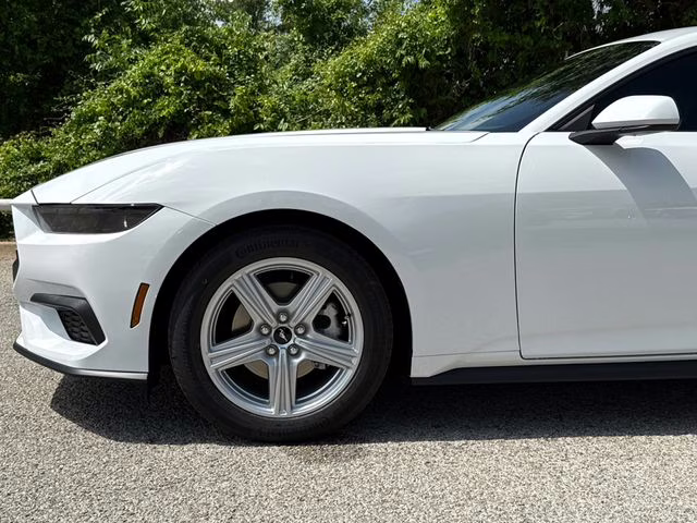 2026 Oxford White Ford Mustang EcoBoost Premium RWD Coupe