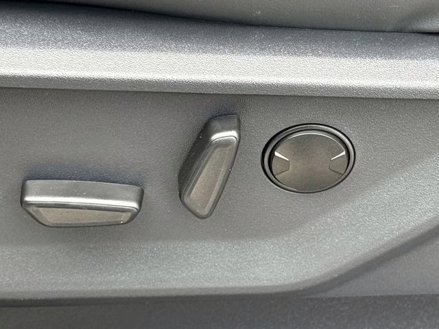 2026 White Ford Expedition Max Active RWD SUV