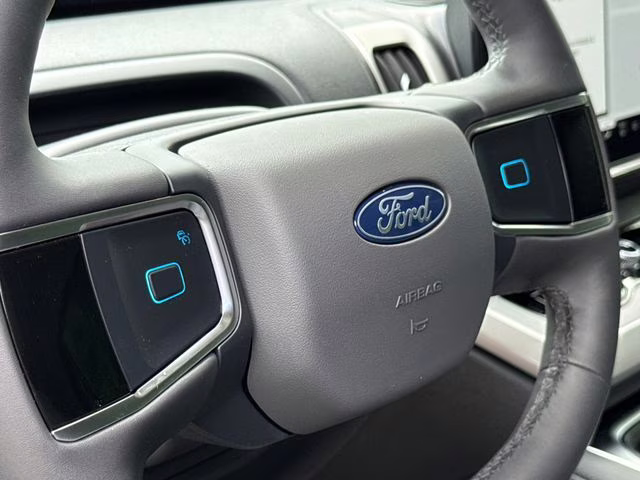 2026 White Ford Expedition Max Active RWD SUV