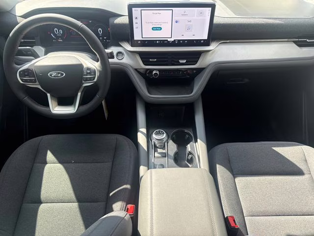 2026 White Ford Explorer Active RWD SUV