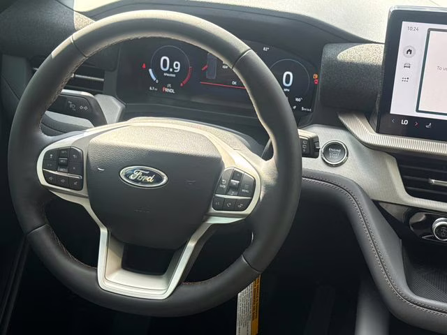 2026 White Ford Explorer Active RWD SUV