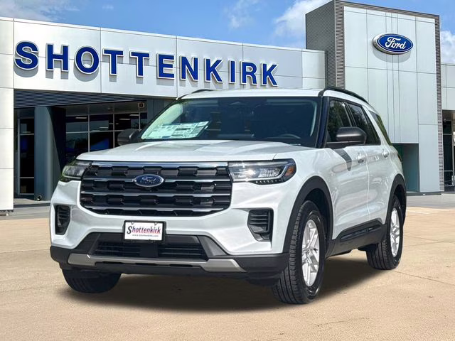 2026 White Ford Explorer Active RWD SUV