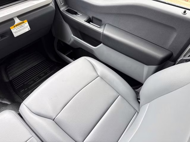 2026 Oxford White Ford Super Duty F-250 SRW XLT 4X4 Truck