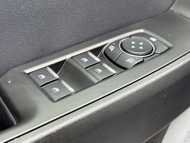 2026 Oxford White Ford Super Duty F-250 SRW XLT 4X4 Truck