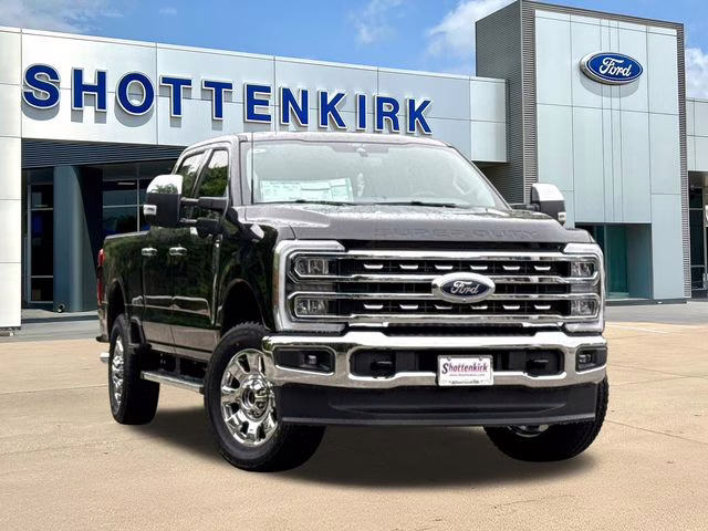2026 Black Ford Super Duty F-250 SRW Lariat 4X4 Truck