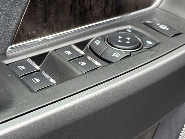 2026 Black Ford Super Duty F-250 SRW Lariat 4X4 Truck