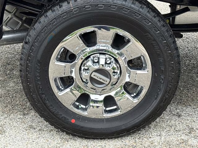 2026 Black Ford Super Duty F-250 SRW Lariat 4X4 Truck