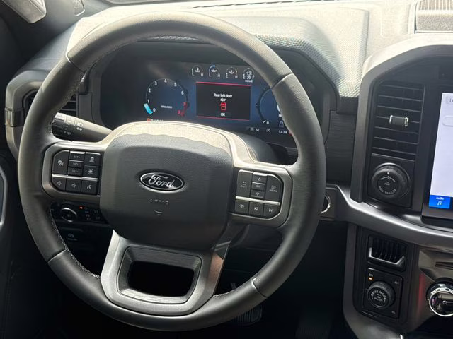 2026 Oxford White Ford F-150 XLT 4X4 Truck