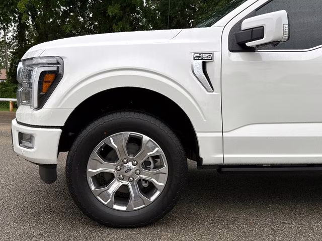 2026 White Ford F-150 Platinum 4X4 Truck