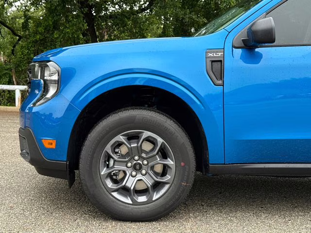 2026 Blue Ford Maverick XLT FWD Truck