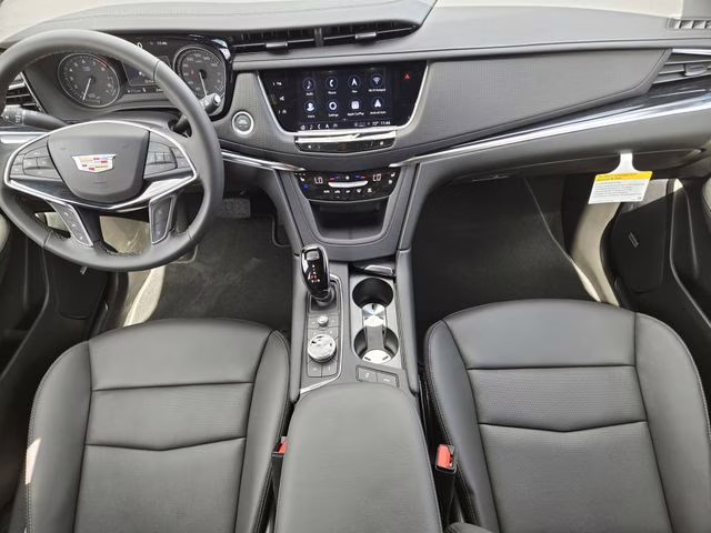 2026 Crystal White Tricoat Cadillac XT5 Premium Luxury FWD SUV