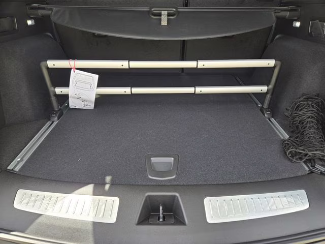 2026 Crystal White Tricoat Cadillac XT5 Premium Luxury FWD SUV