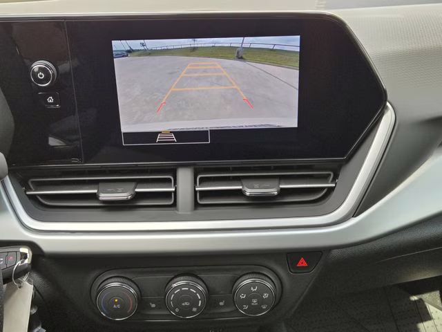 2026 White Sands Chevrolet Trax 1RS FWD SUV