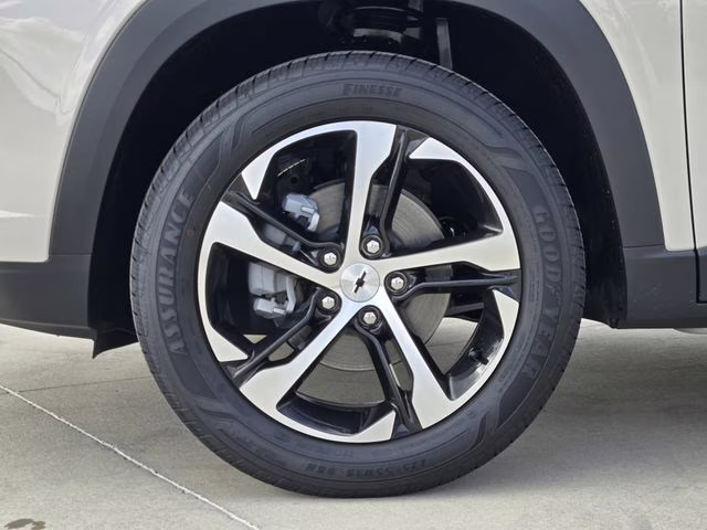 2026 White Sands Chevrolet Trax 1RS FWD SUV