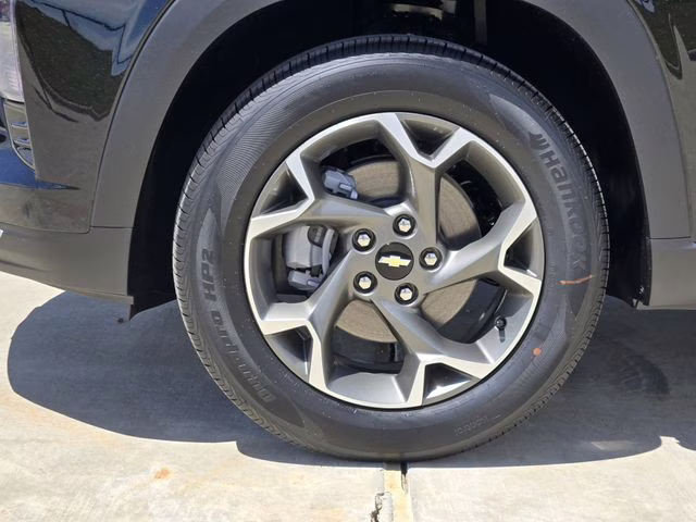 2026 Mosaic Black Metallic Chevrolet Trax LT FWD SUV