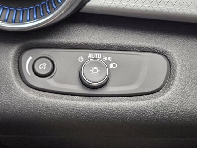 2026 Sterling Gray Metallic Chevrolet Trax LT FWD SUV