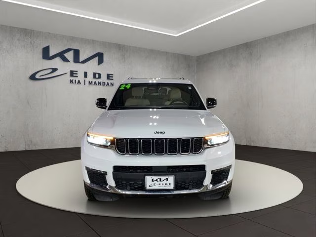 2024 Bright White Clearcoat Jeep Grand Cherokee L Limited 4X4 SUV