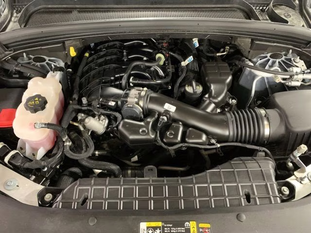 2024 Bright White Clearcoat Jeep Grand Cherokee L Limited 4X4 SUV