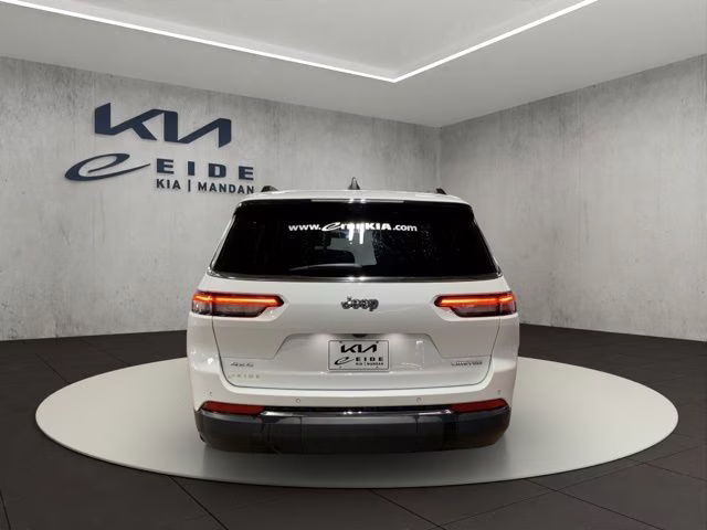 2024 Bright White Clearcoat Jeep Grand Cherokee L Limited 4X4 SUV