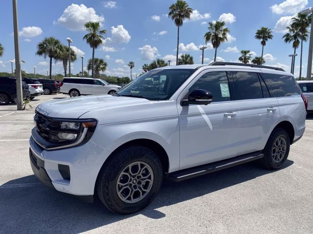2026 Space Silver Metallic Ford Expedition Active RWD SUV