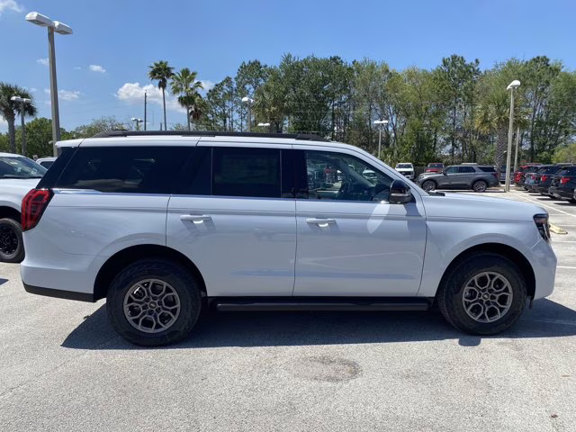 2026 Space Silver Metallic Ford Expedition Active RWD SUV