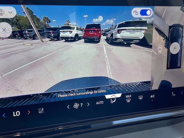 2026 Space Silver Metallic Ford Expedition Active RWD SUV