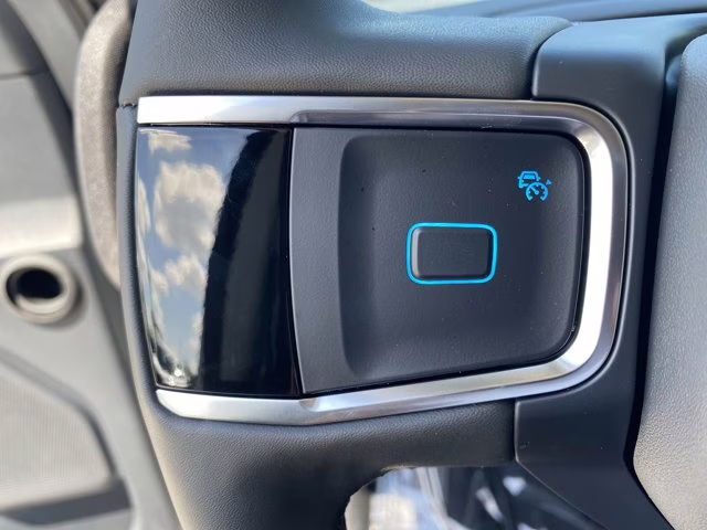 2026 Space Silver Metallic Ford Expedition Active RWD SUV