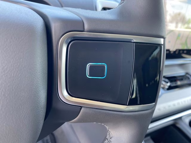 2026 Space Silver Metallic Ford Expedition Active RWD SUV