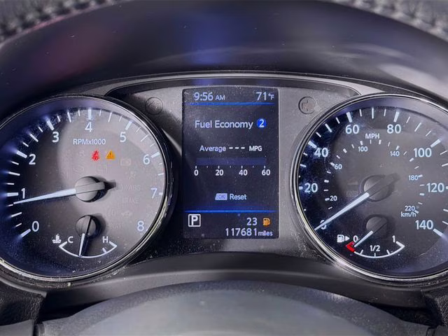 2018 Gun Metallic Nissan Rogue SV FWD SUV
