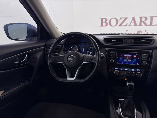 2018 Gun Metallic Nissan Rogue SV FWD SUV
