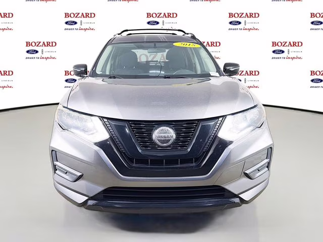 2018 Gun Metallic Nissan Rogue SV FWD SUV