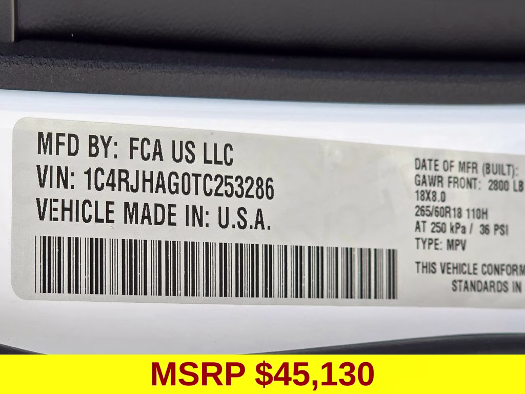 2026 Bright White Clearcoat Jeep Grand Cherokee Laredo X 4X4 SUV